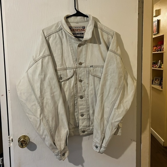 VINTAGE GUESS DENIM JACKET - Picture 2 of 2